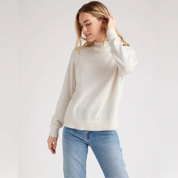 Quince 100% Organic Cotton Mock Neck
Sweater Size Small White Summer Nights - Picture 5 of 7